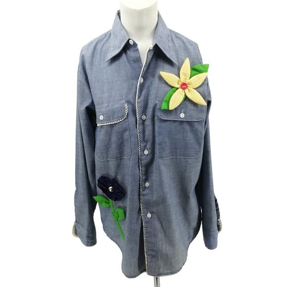 Vintage Applique Flower Chambray Button Front Shirt Size Mens Small Womens M/L - Picture 2 of 15